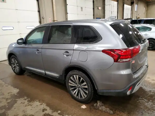 JA4AD3A35KZ046421 2019 MITSUBISHI OUTLANDER - Image 2
