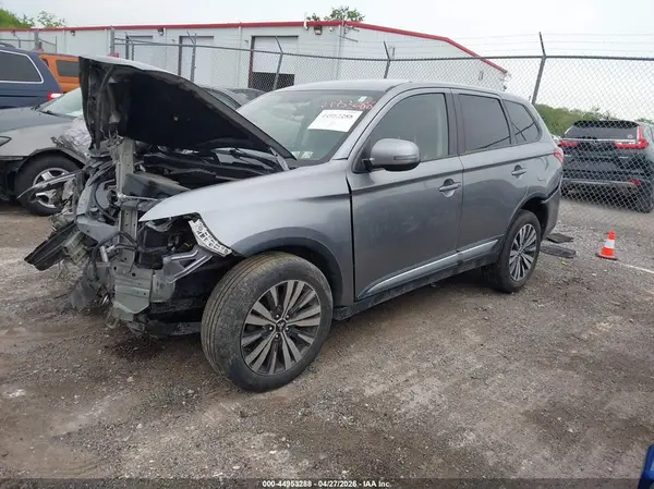 JA4AD3A35KZ050436 2019 MITSUBISHI OUTLANDER - Image 2