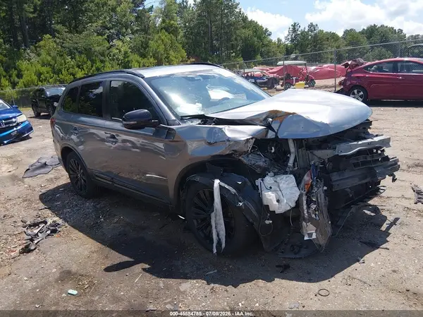 JA4AD3A35LJ001494 2020 MITSUBISHI OUTLANDER - Image 1