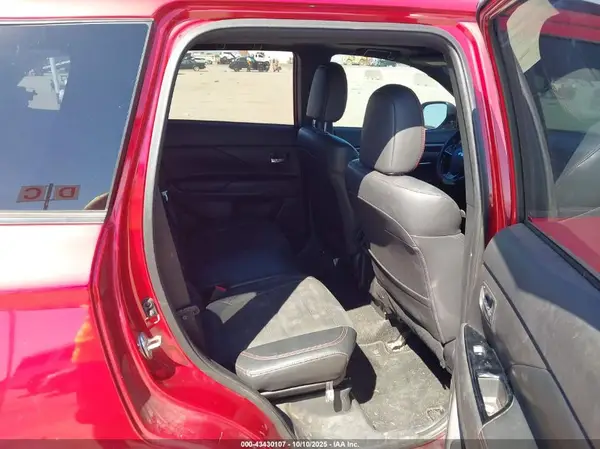 JA4AD3A35LZ007314 2020 MITSUBISHI OUTLANDER - Image 8