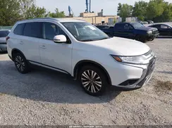 JA4AD3A35LZ012853 2020 MITSUBISHI OUTLANDER