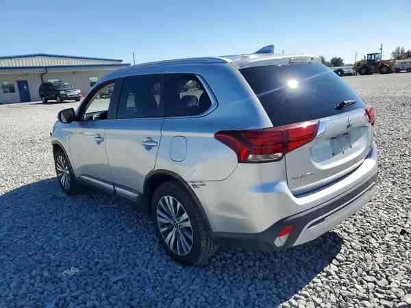 JA4AD3A35LZ020161 2020 MITSUBISHI OUTLANDER - Image 2
