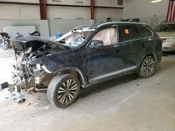 JA4AD3A35LZ021133 2020 MITSUBISHI OUTLANDER