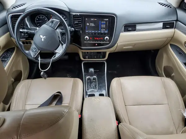 JA4AD3A35LZ030379 2020 MITSUBISHI OUTLANDER - Image 8