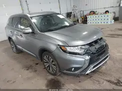 JA4AD3A35LZ033895 2020 MITSUBISHI OUTLANDER