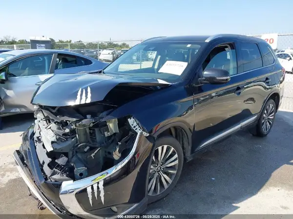 JA4AD3A35LZ034495 2020 MITSUBISHI OUTLANDER - Image 2
