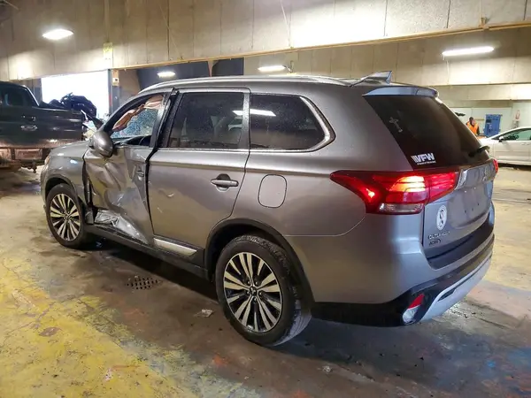 JA4AD3A35LZ035114 2020 MITSUBISHI OUTLANDER - Image 2