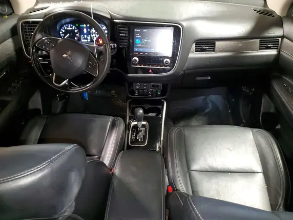 JA4AD3A35LZ035114 2020 MITSUBISHI OUTLANDER - Image 8