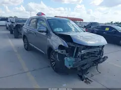 JA4AD3A35LZ040524 2020 MITSUBISHI OUTLANDER