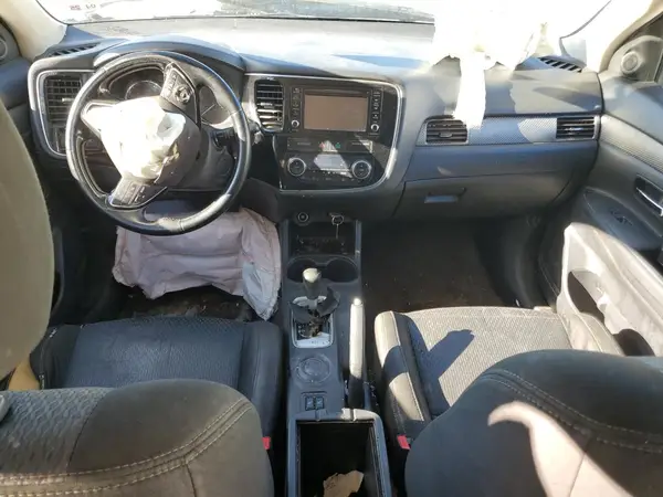 JA4AD3A36GZ001687 2016 MITSUBISHI OUTLANDER - Image 8