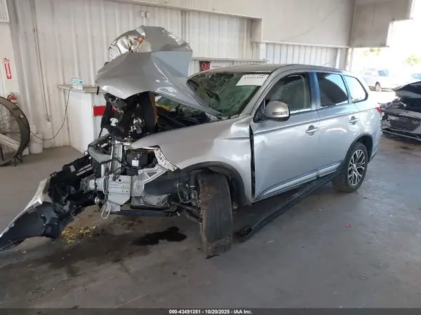 JA4AD3A36GZ003648 2016 MITSUBISHI OUTLANDER - Image 2