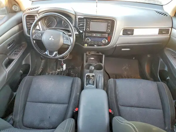 JA4AD3A36GZ006789 2016 MITSUBISHI OUTLANDER - Image 8