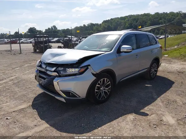 JA4AD3A36GZ010311 2016 MITSUBISHI OUTLANDER - Image 2