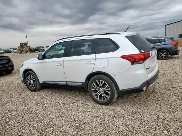 JA4AD3A36GZ013693 2016 MITSUBISHI OUTLANDER - Image 2