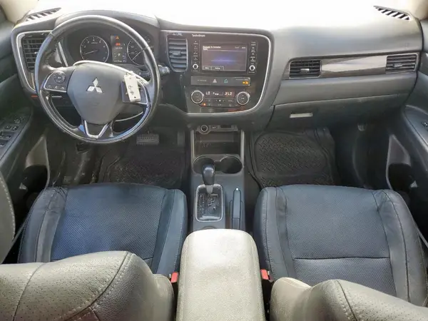 JA4AD3A36GZ033751 2016 MITSUBISHI OUTLANDER - Image 8