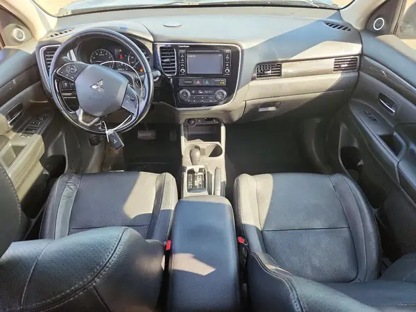 JA4AD3A36GZ034480 2016 MITSUBISHI OUTLANDER - Image 8