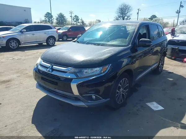 JA4AD3A36GZ035712 2016 MITSUBISHI OUTLANDER - Image 2