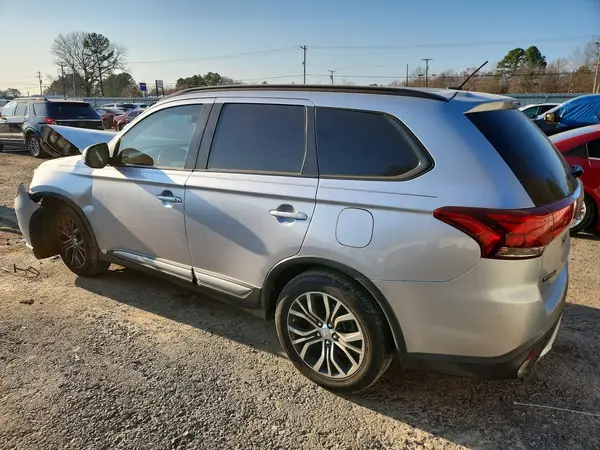 JA4AD3A36GZ058603 2016 MITSUBISHI OUTLANDER - Image 2