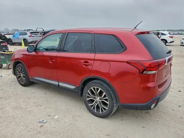 JA4AD3A36GZ061792 2016 MITSUBISHI OUTLANDER - Image 2