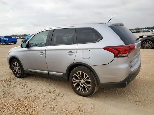 JA4AD3A36GZ062151 2016 MITSUBISHI OUTLANDER - Image 2