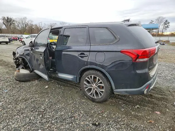 JA4AD3A36HZ050146 2017 MITSUBISHI OUTLANDER - Image 2