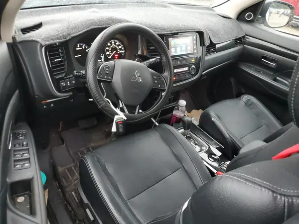 JA4AD3A36JZ009280 2018 MITSUBISHI OUTLANDER - Image 8