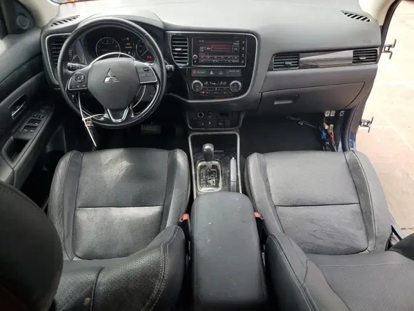 JA4AD3A36JZ011157 2018 MITSUBISHI OUTLANDER - Image 8