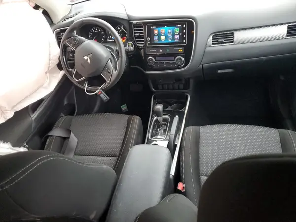 JA4AD3A36JZ012793 2018 MITSUBISHI OUTLANDER - Image 8