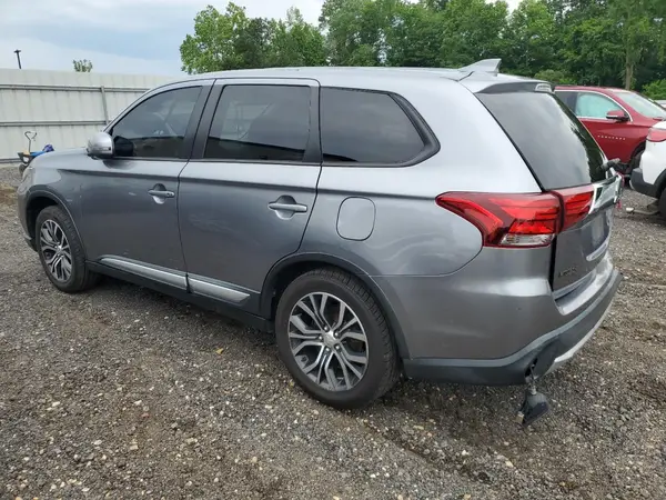JA4AD3A36JZ016908 2018 MITSUBISHI OUTLANDER - Image 2
