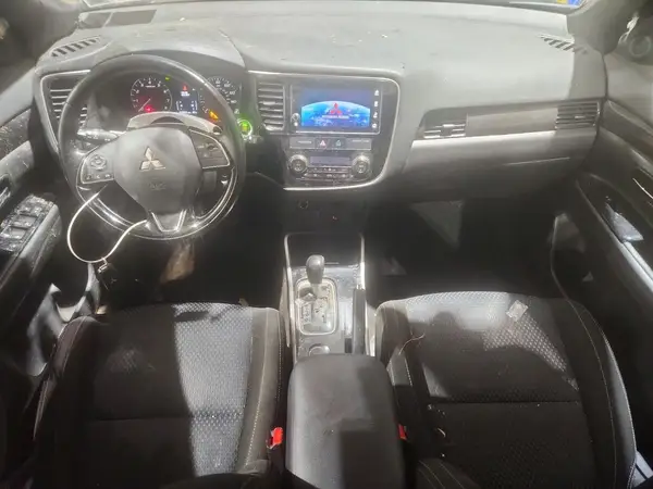 JA4AD3A36JZ019047 2018 MITSUBISHI OUTLANDER - Image 8