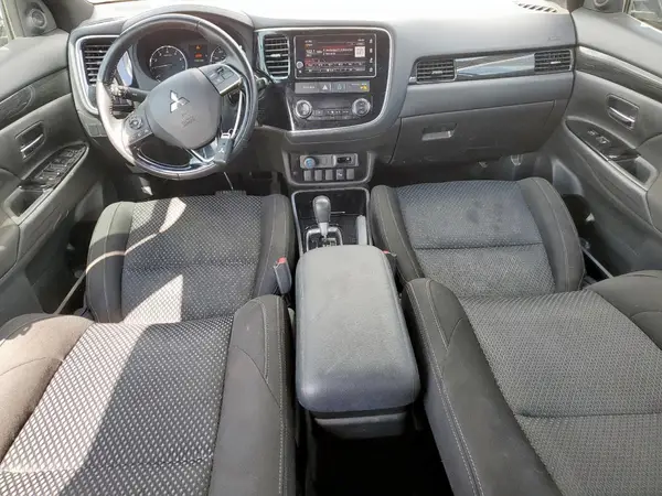JA4AD3A36JZ020389 2018 MITSUBISHI OUTLANDER - Image 8