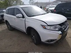 JA4AD3A36JZ026984 2018 MITSUBISHI OUTLANDER