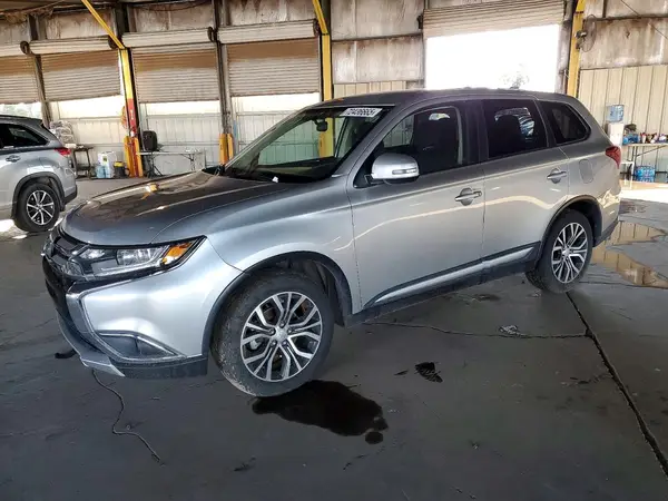 JA4AD3A36JZ039511 2018 MITSUBISHI OUTLANDER - Image 1