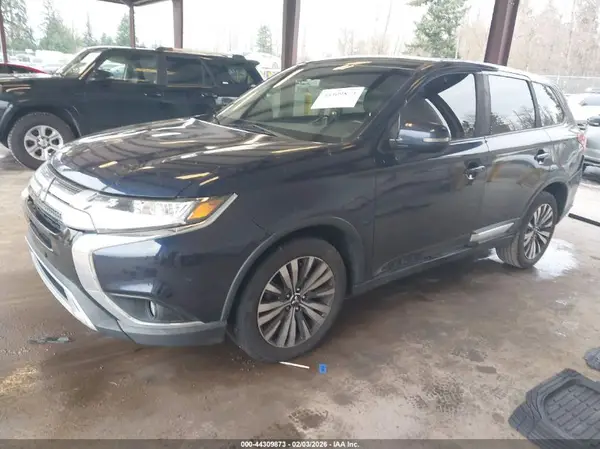 JA4AD3A36KZ008535 2019 MITSUBISHI OUTLANDER - Image 2
