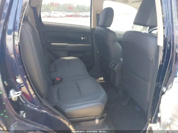 JA4AD3A36KZ014593 2019 MITSUBISHI OUTLANDER - Image 8