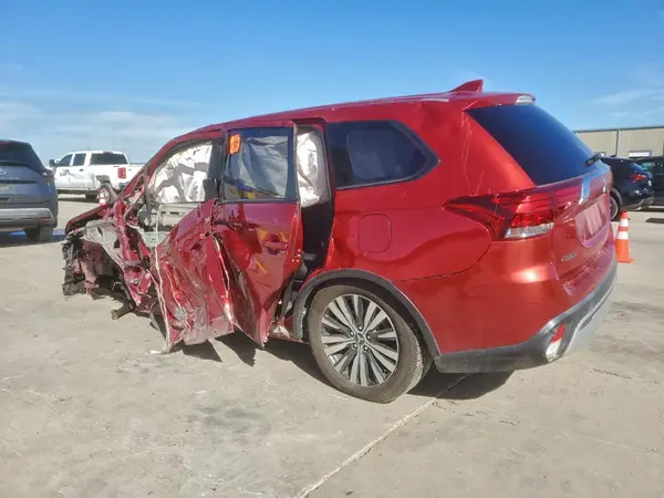 JA4AD3A36KZ014741 2019 MITSUBISHI OUTLANDER - Image 2