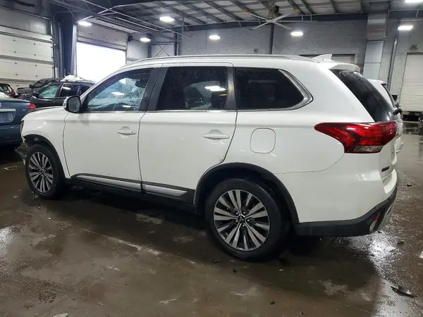 JA4AD3A36KZ027053 2019 MITSUBISHI OUTLANDER - Image 2