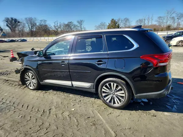 JA4AD3A36KZ029014 2019 MITSUBISHI OUTLANDER - Image 2