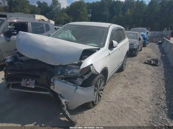 JA4AD3A36KZ035377 2019 MITSUBISHI OUTLANDER - Image 2