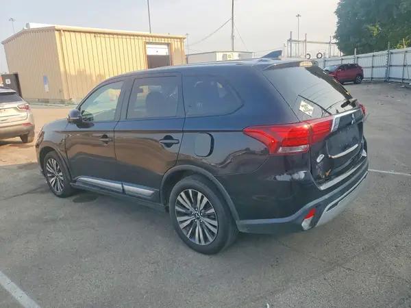 JA4AD3A36KZ042622 2019 MITSUBISHI OUTLANDER - Image 2