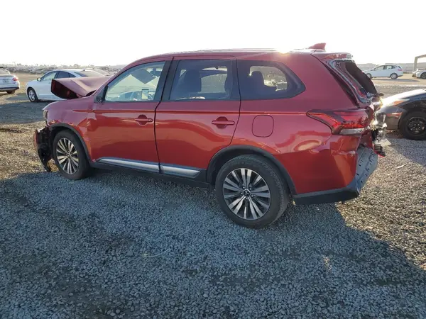 JA4AD3A36KZ042734 2019 MITSUBISHI OUTLANDER - Image 2