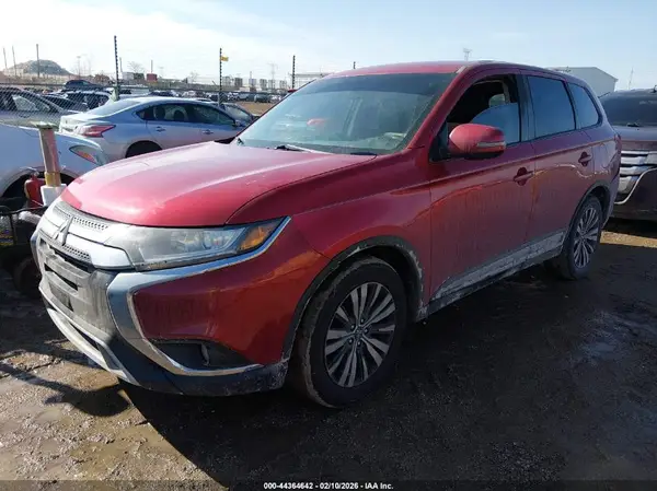 JA4AD3A36KZ043835 2019 MITSUBISHI OUTLANDER - Image 2