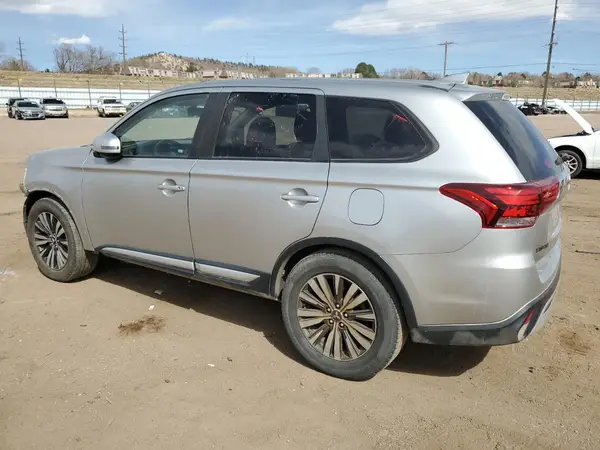 JA4AD3A36KZ043852 2019 MITSUBISHI OUTLANDER - Image 2