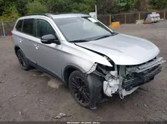 JA4AD3A36LJ000323 2020 MITSUBISHI OUTLANDER
