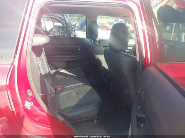 JA4AD3A36LZ012313 2020 MITSUBISHI OUTLANDER - Image 8