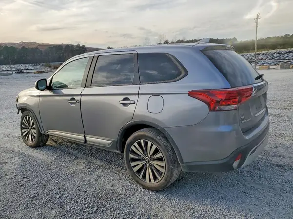 JA4AD3A36LZ017205 2020 MITSUBISHI OUTLANDER - Image 2