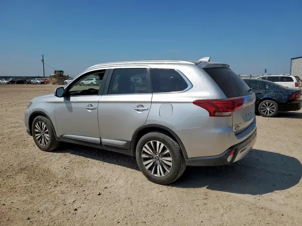 JA4AD3A36LZ034795 2020 MITSUBISHI OUTLANDER - Image 2