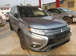 JA4AD3A36LZ036496 2020 MITSUBISHI OUTLANDER