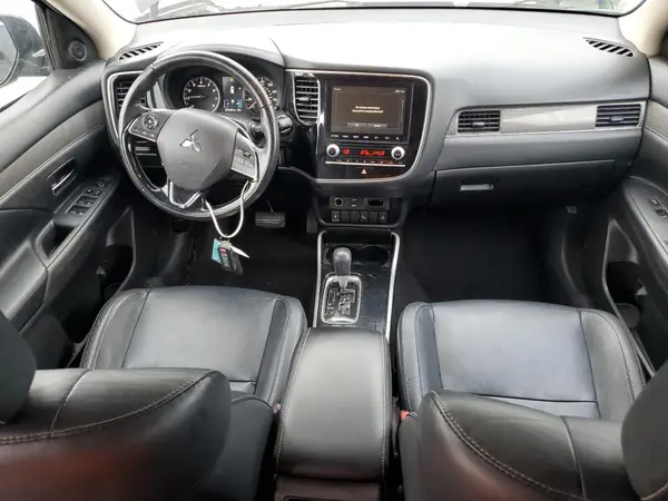 JA4AD3A36LZ043495 2020 MITSUBISHI OUTLANDER - Image 8