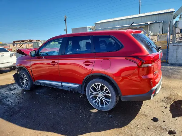 JA4AD3A37GZ000581 2016 MITSUBISHI OUTLANDER - Image 2